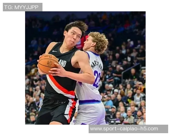 霍勒迪全场表现出色14投6中贡献13分7板7助正负值高达14